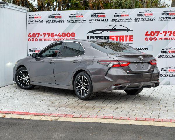 Toyota CAMRY - Thumbnail 4