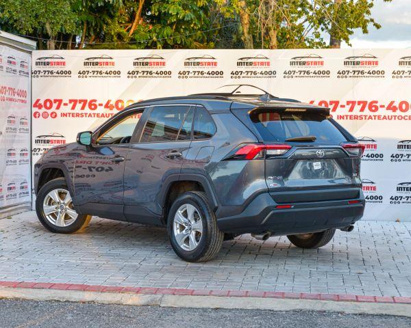 Toyota RAV4 - Thumbnail 4