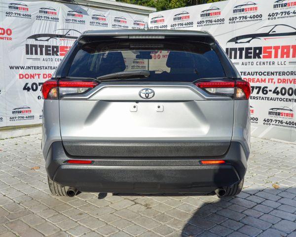 Toyota RAV4 - Thumbnail 5