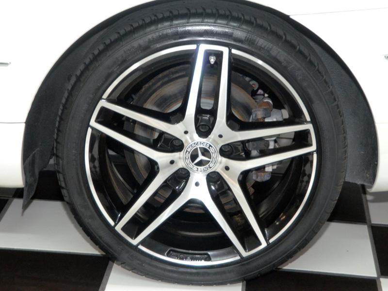 Mercedes-Benz E-Class E 400 3.0L Automatic 1 Owner - Thumbnail 14