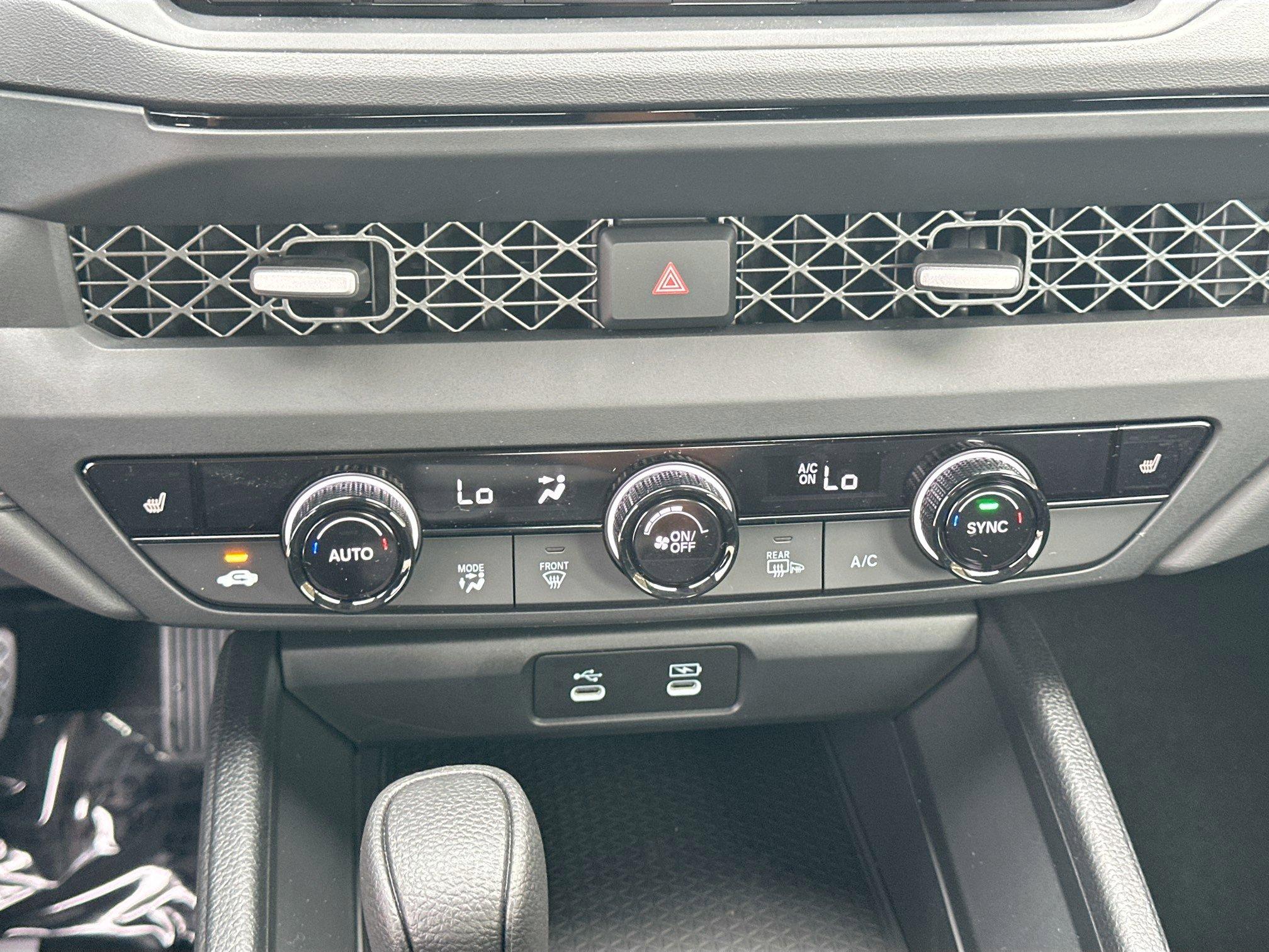 Honda Accord Sedan Se Fwd - Thumbnail 13