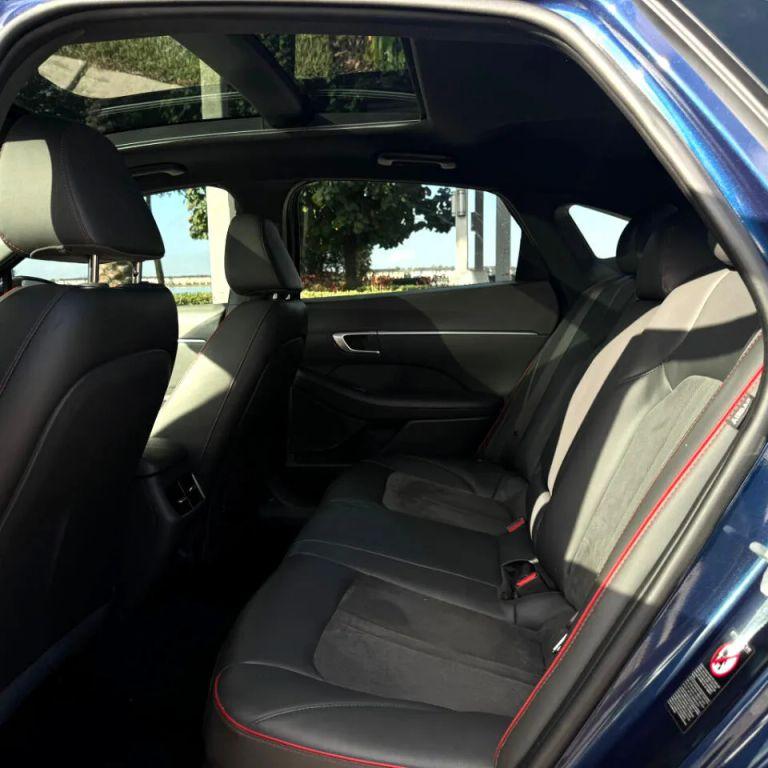 Hyundai Sonata - Thumbnail 15