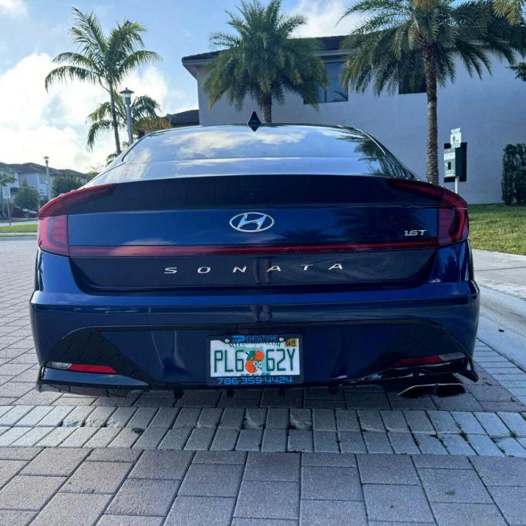 Hyundai Sonata - Thumbnail 8