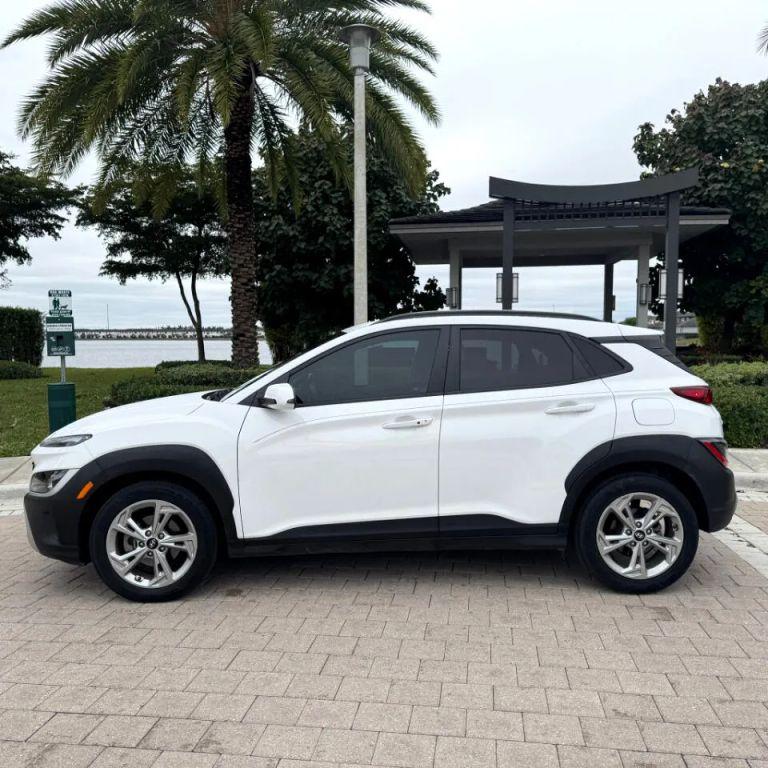 Hyundai Kona - Thumbnail 6
