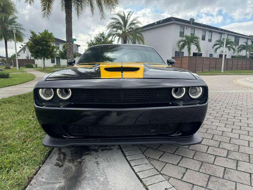 Dodge Challenger - Thumbnail 9