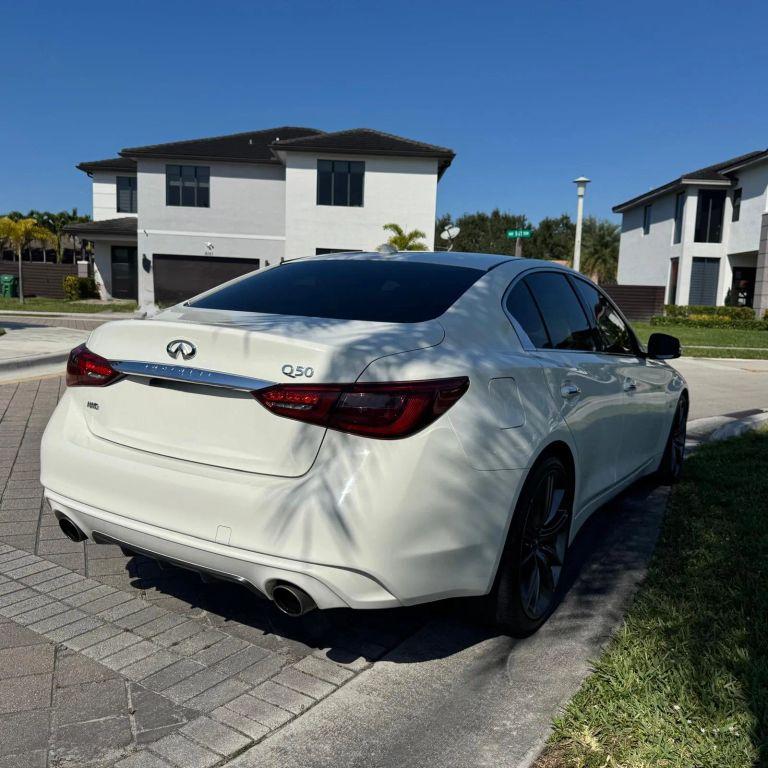Infiniti Q50 - Thumbnail 7