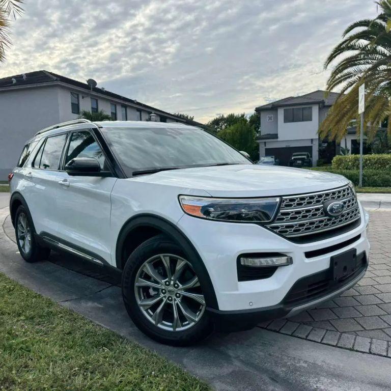 Ford Explorer - Thumbnail 8