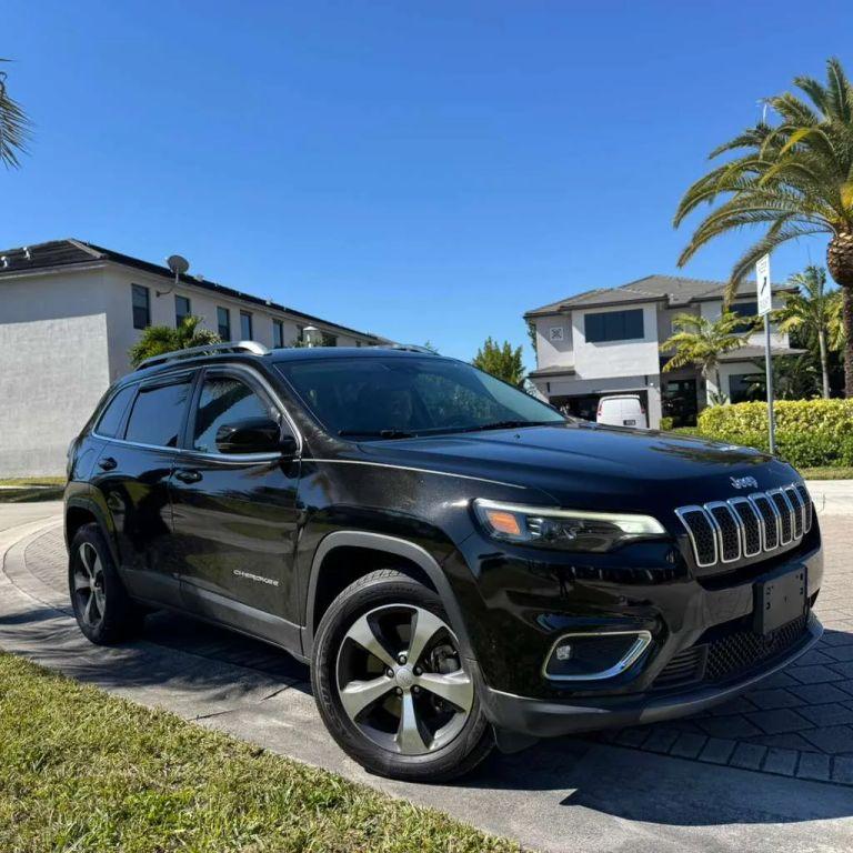 Jeep Cherokee - Thumbnail 9