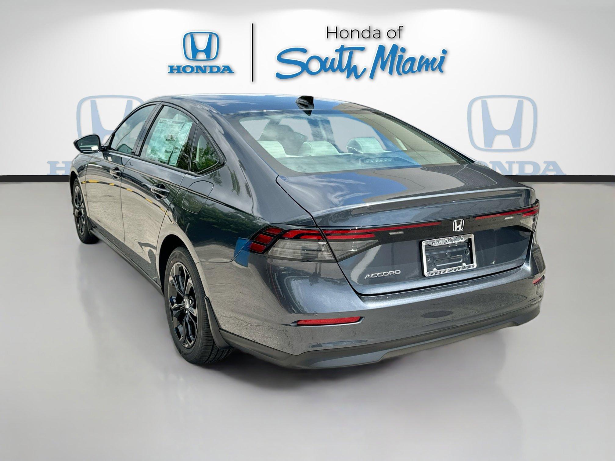 Honda Accord Sedan Se Fwd - Thumbnail 5