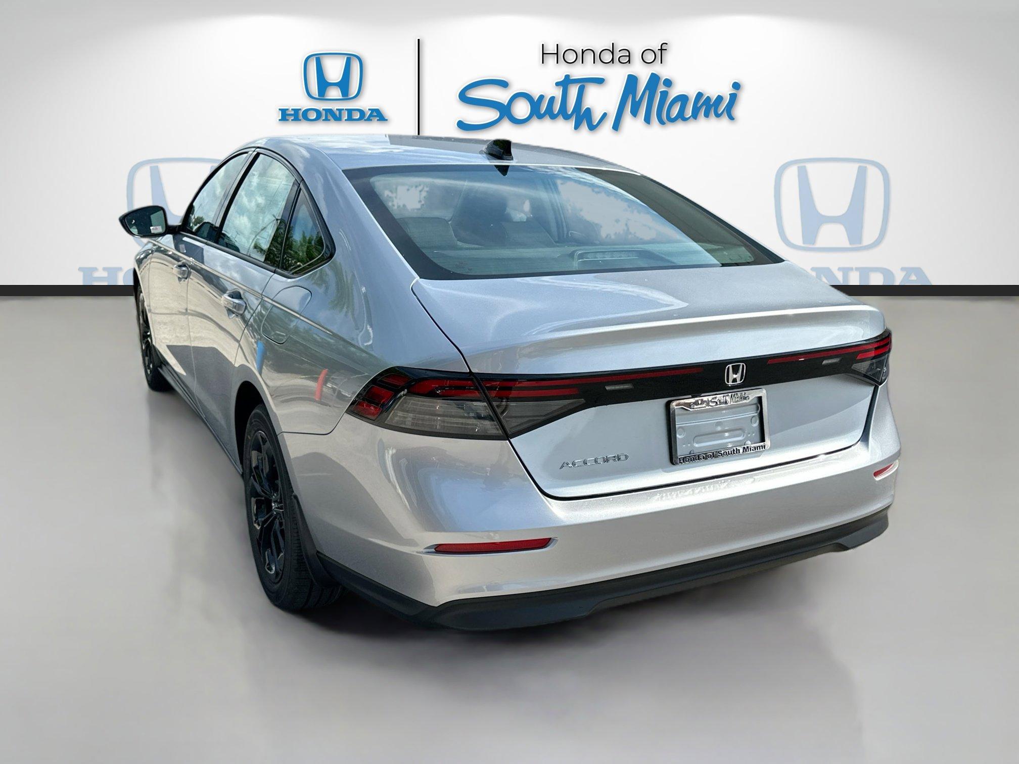 Honda Accord Sedan Se Fwd - Thumbnail 5