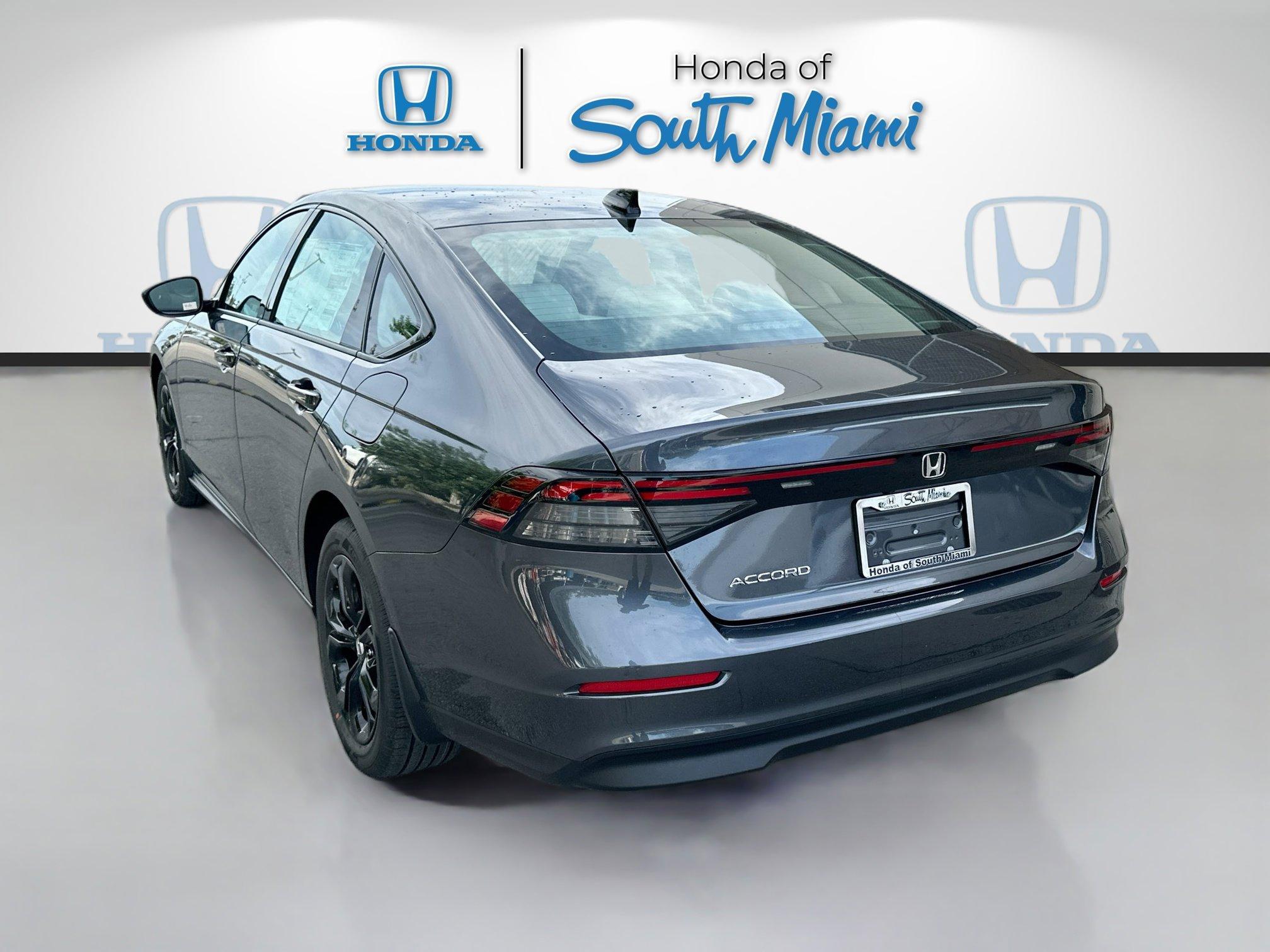 Honda Accord Sedan Se Fwd - Thumbnail 5