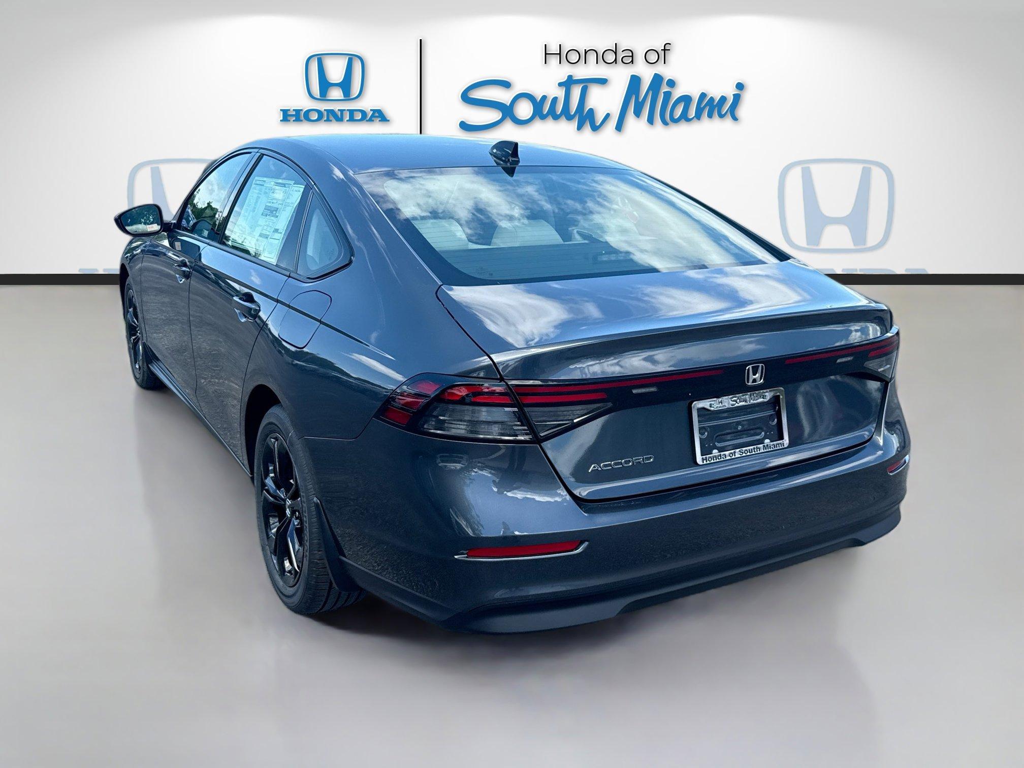 Honda Accord Sedan Se Fwd - Thumbnail 5