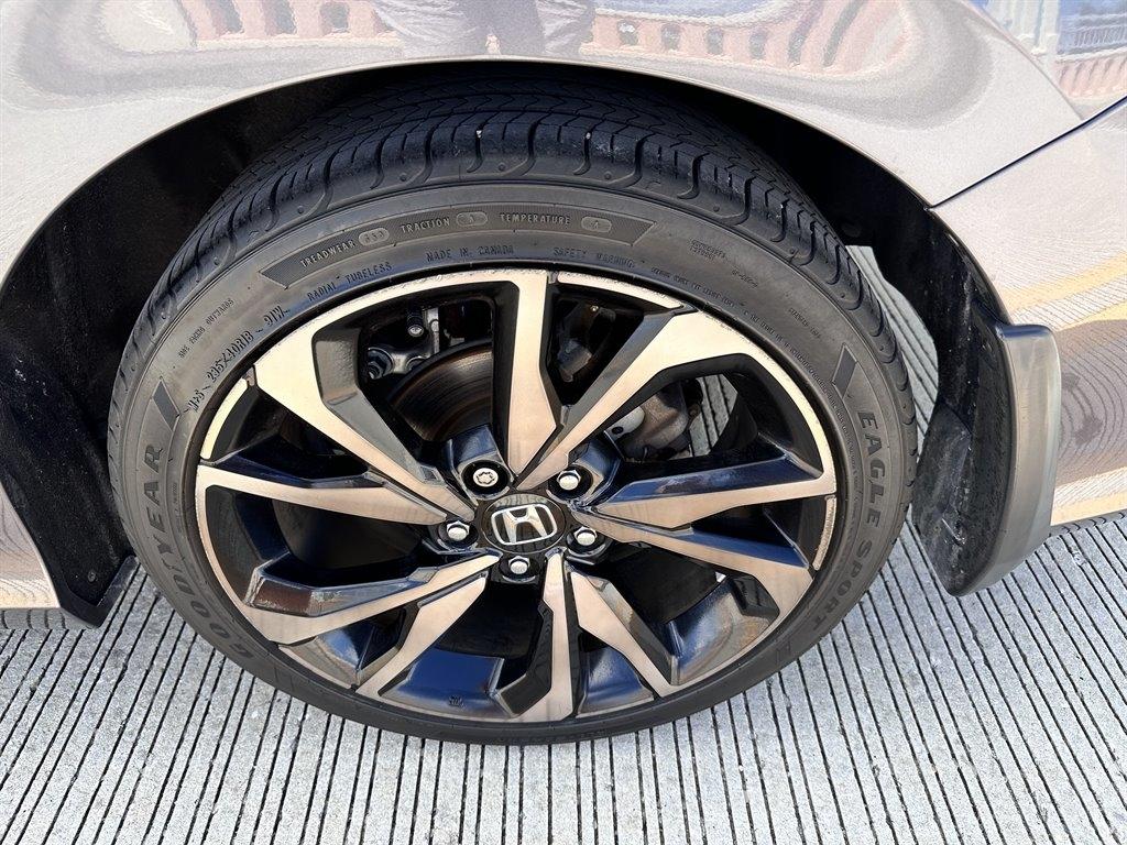 Honda Civicex Honda Sensing Sedan Cvt - Thumbnail 16