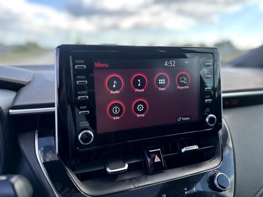 Toyota Corollase - Thumbnail 8