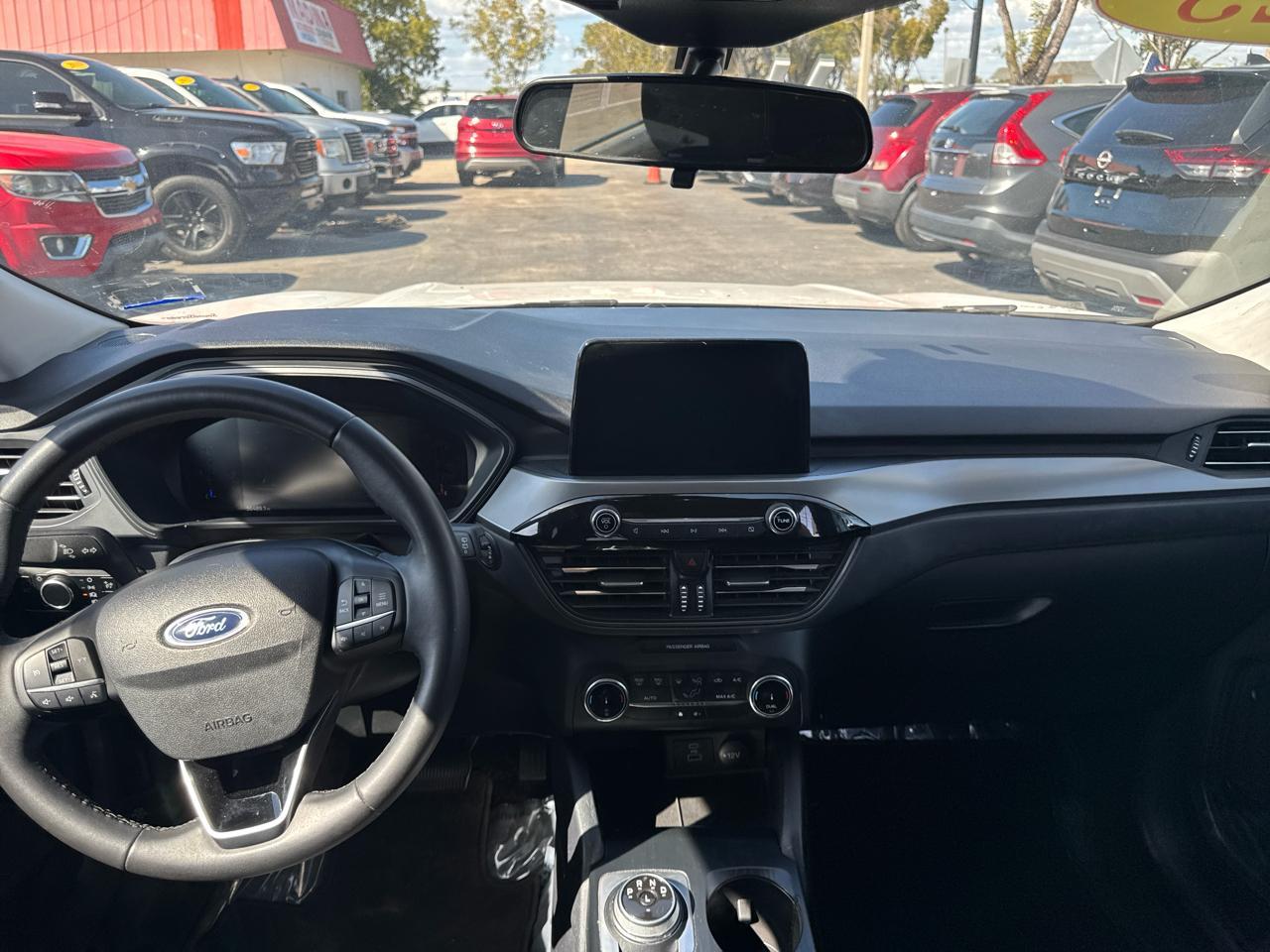 Ford Escape Active - Thumbnail 10