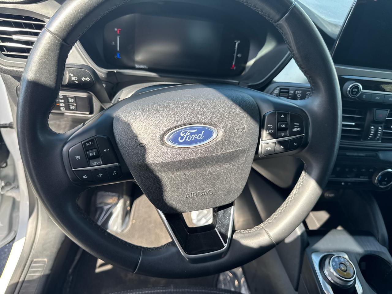 Ford Escape Active - Thumbnail 19