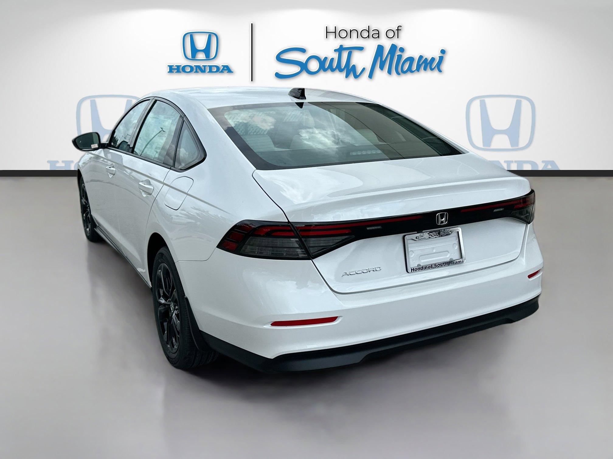 Honda Accord Sedan Se Fwd - Thumbnail 5