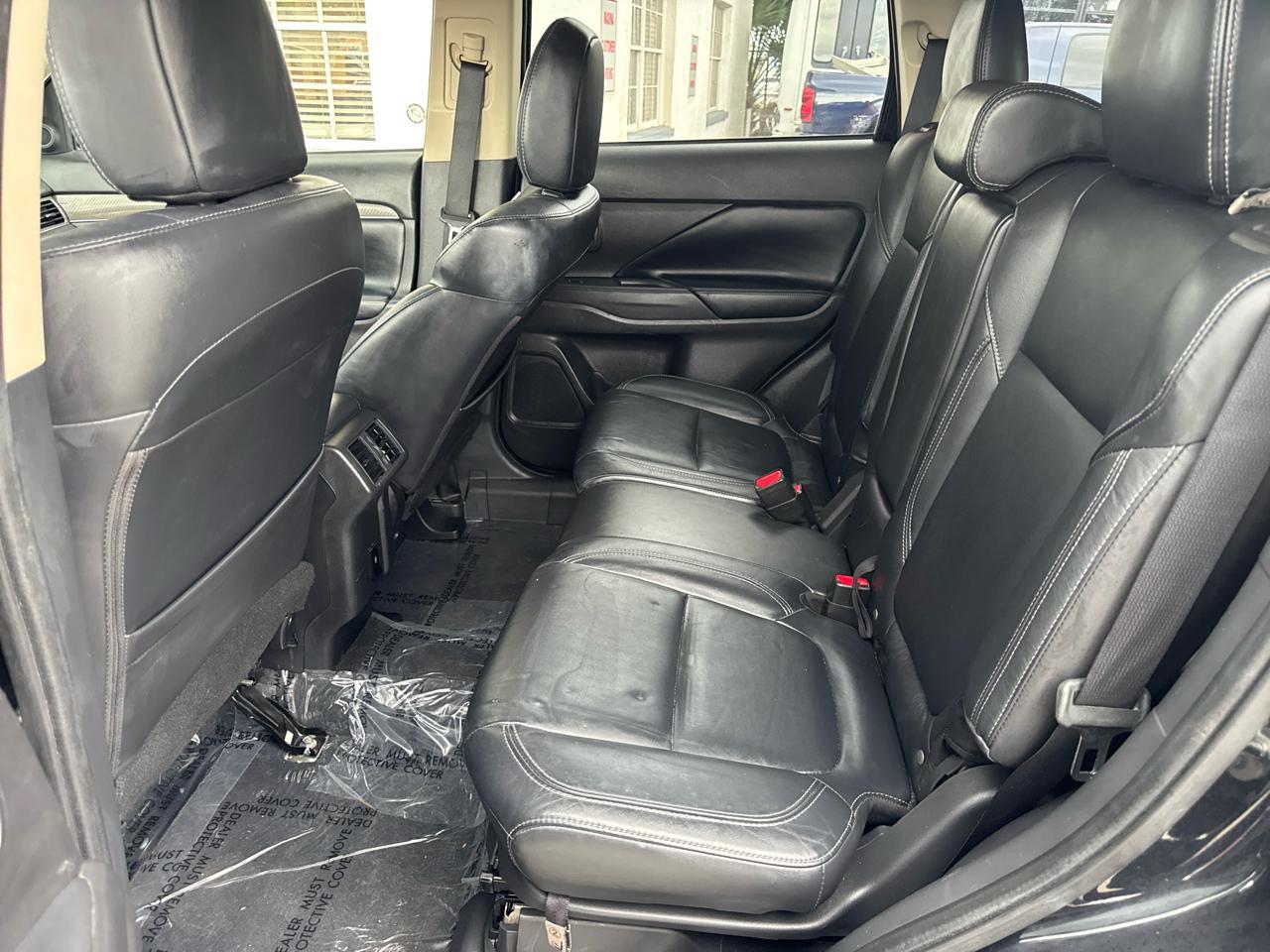 Mitsubishi Outlander Se 2Wd - Thumbnail 9