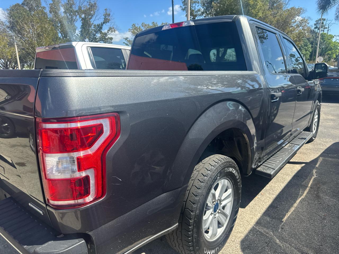 Ford F-150 Xl Supercrew 5.5-Ft. Bed 2Wd - Thumbnail 7