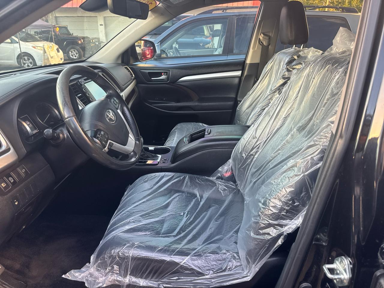 Toyota Highlander Se Fwd V6 - Thumbnail 8