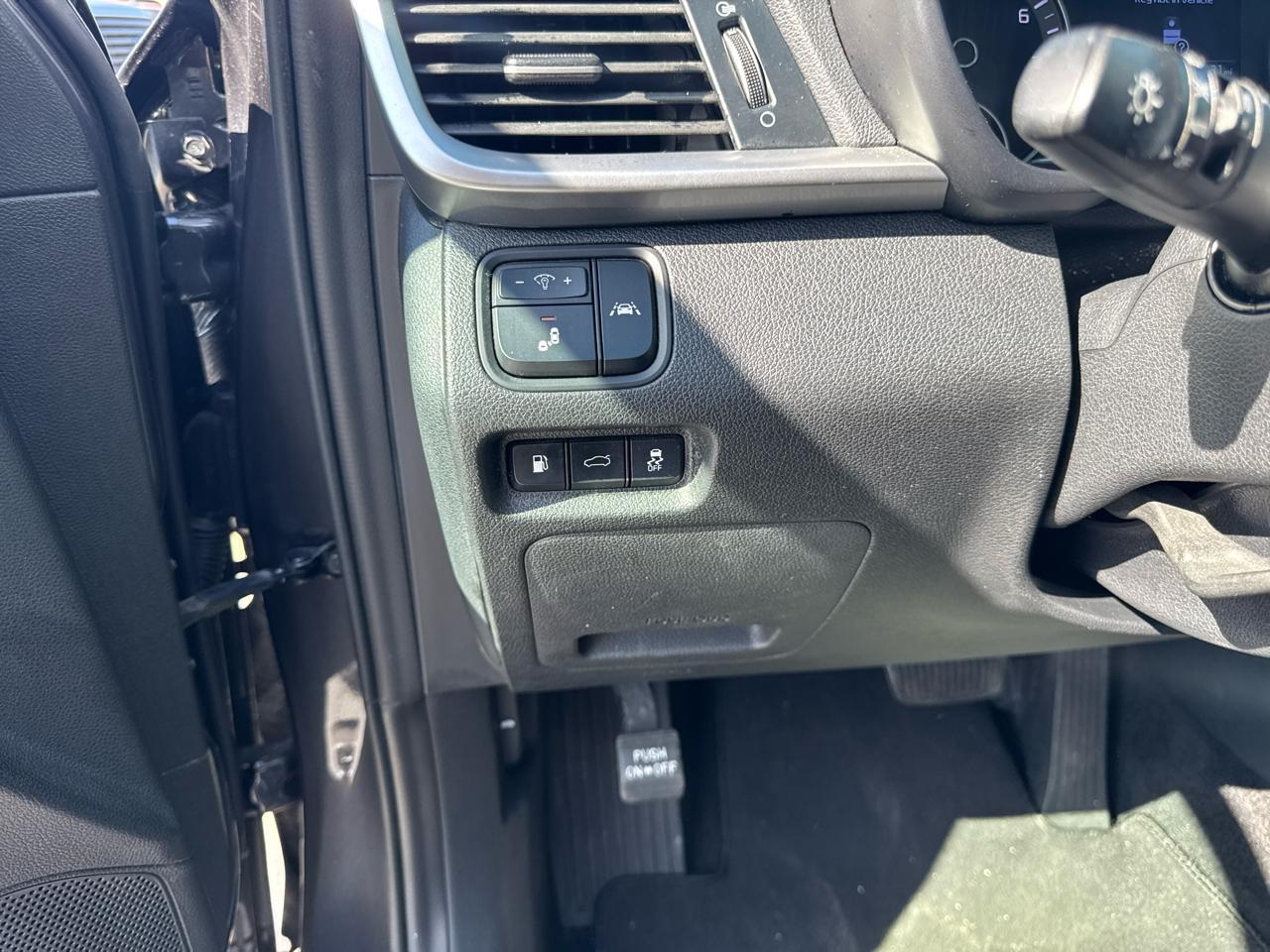 Kia Optima Lx - Thumbnail 16