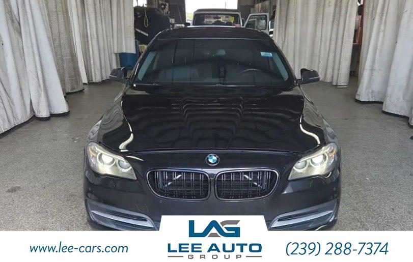 BMW 5 Series 528I - Thumbnail 2