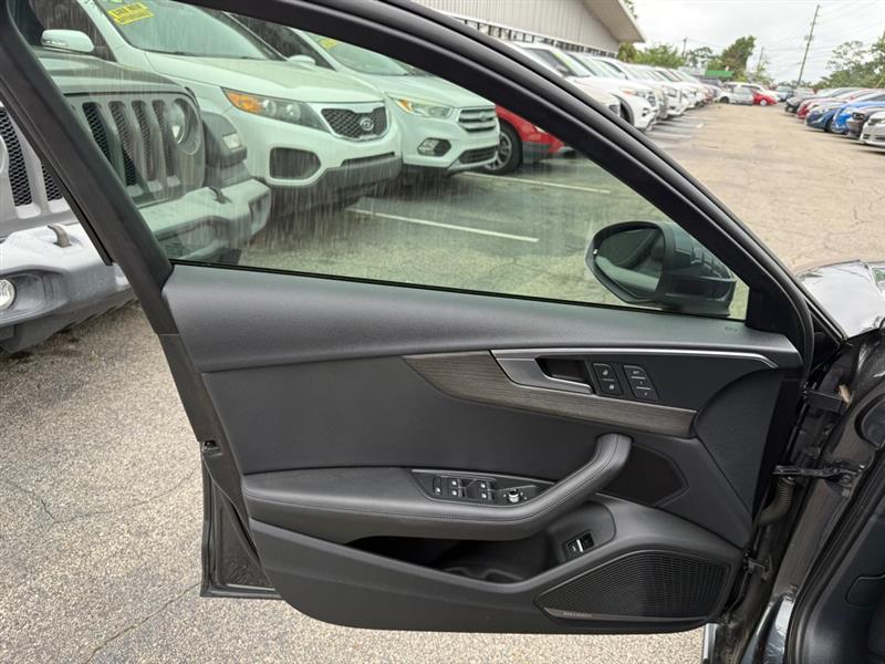 Audi A42.0 Tfsi Prestige Quattro - Thumbnail 9