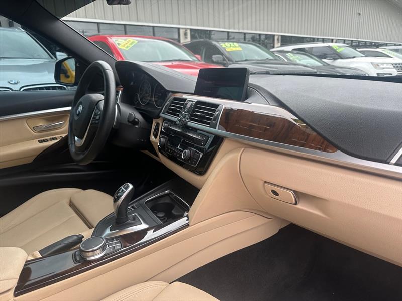 BMW 3-Series330I Sulev Sedan - Thumbnail 14