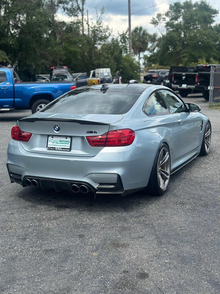 BMW M4Coupe - Thumbnail 4