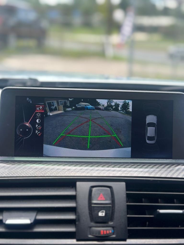 BMW M4Coupe - Thumbnail 17