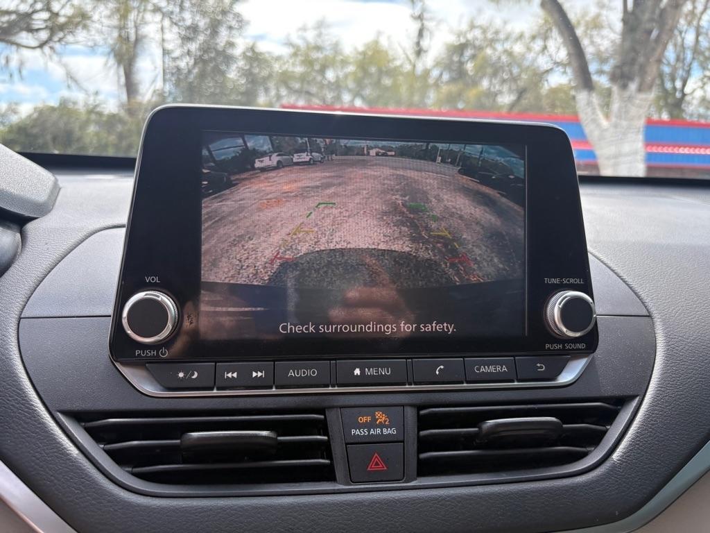 Nissan Altima 2.5 Sv - Thumbnail 2