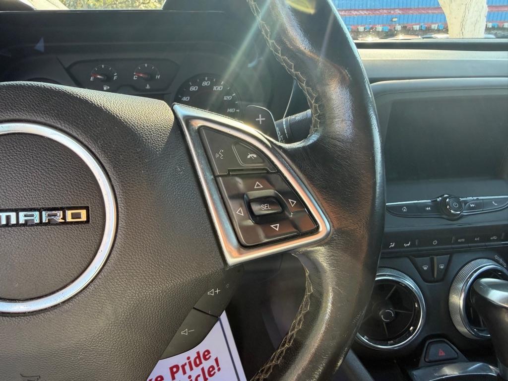 Chevrolet Camaro 1Lt Convertible 8A - Thumbnail 15