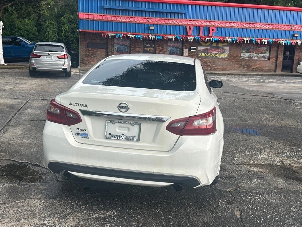 Nissan Altima 2.5 S - Thumbnail 7