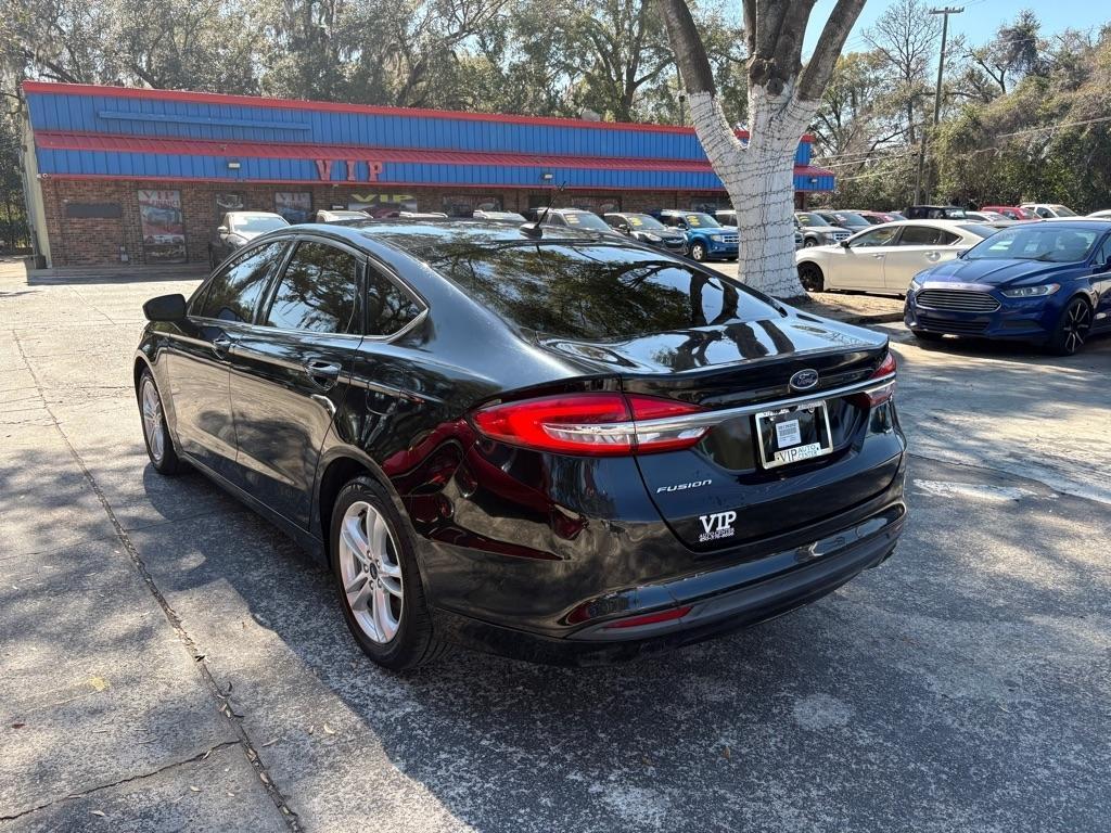 Ford Fusion Se - Thumbnail 4