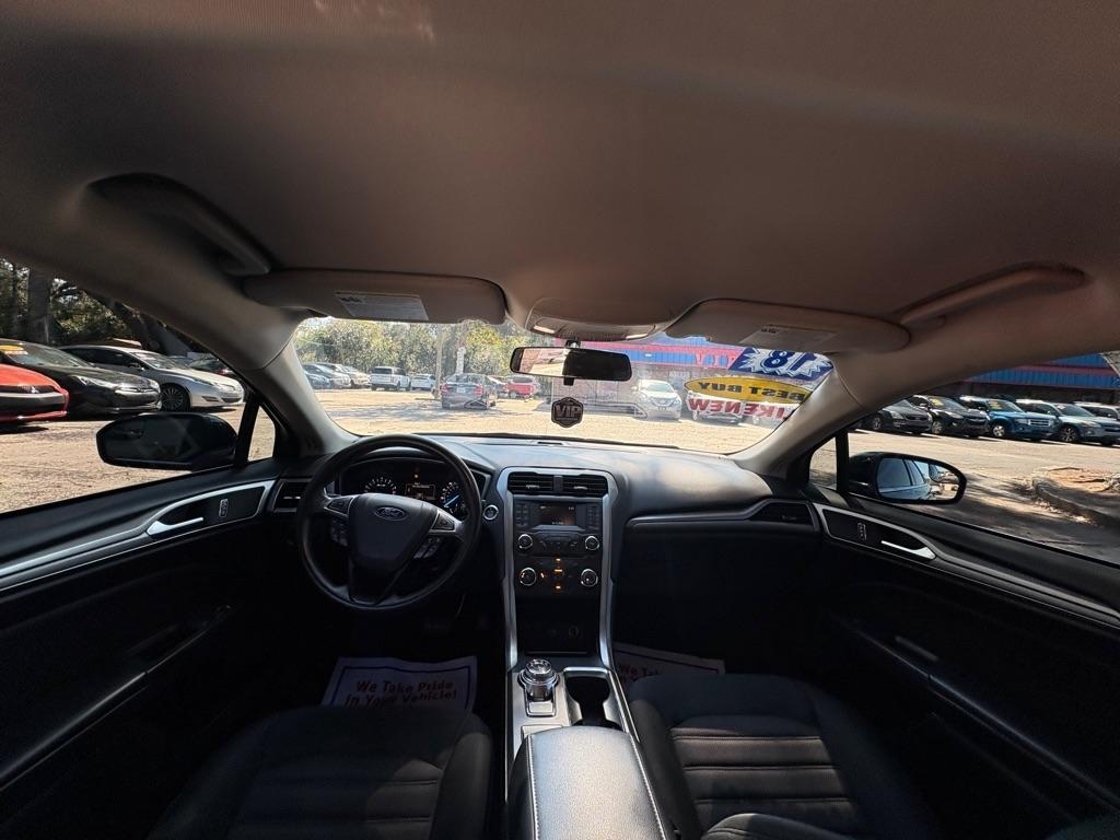 Ford Fusion Se - Thumbnail 2