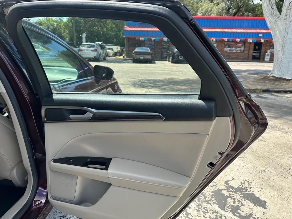 Ford Fusion Se - Thumbnail 17