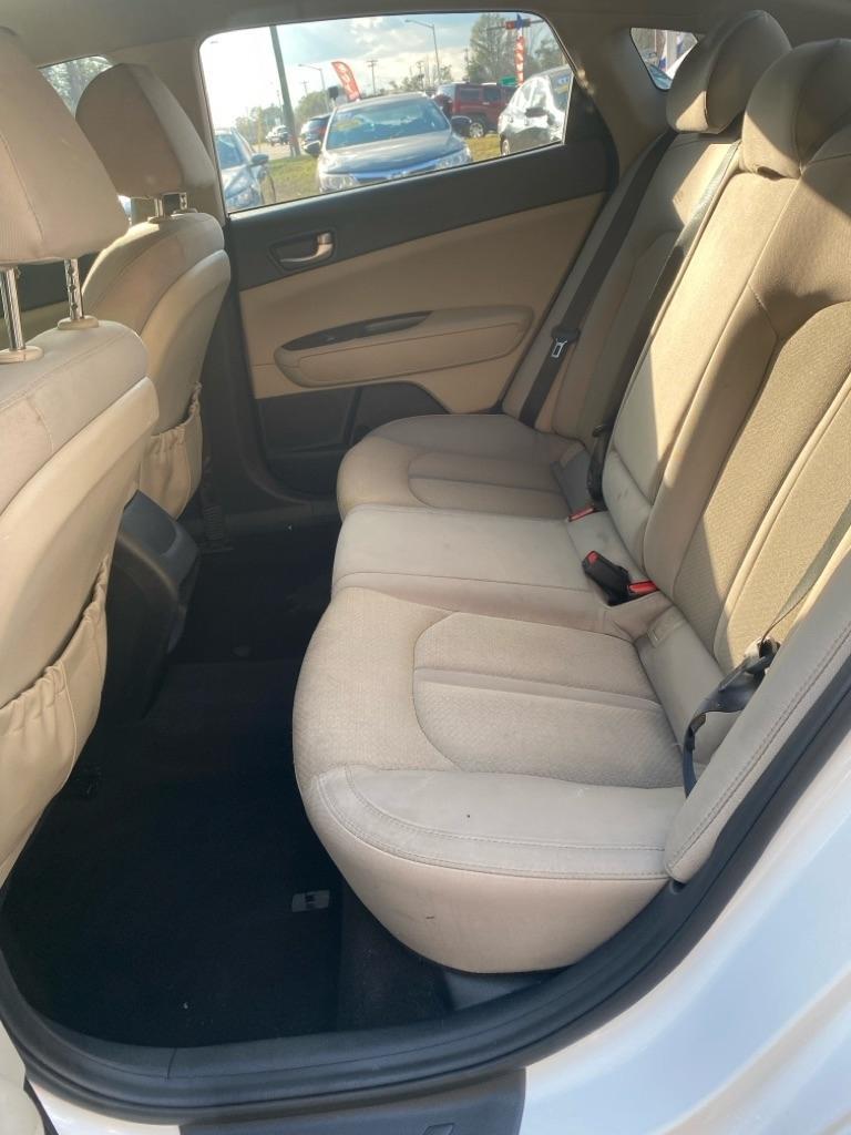 Kia Optima Lx - Thumbnail 15