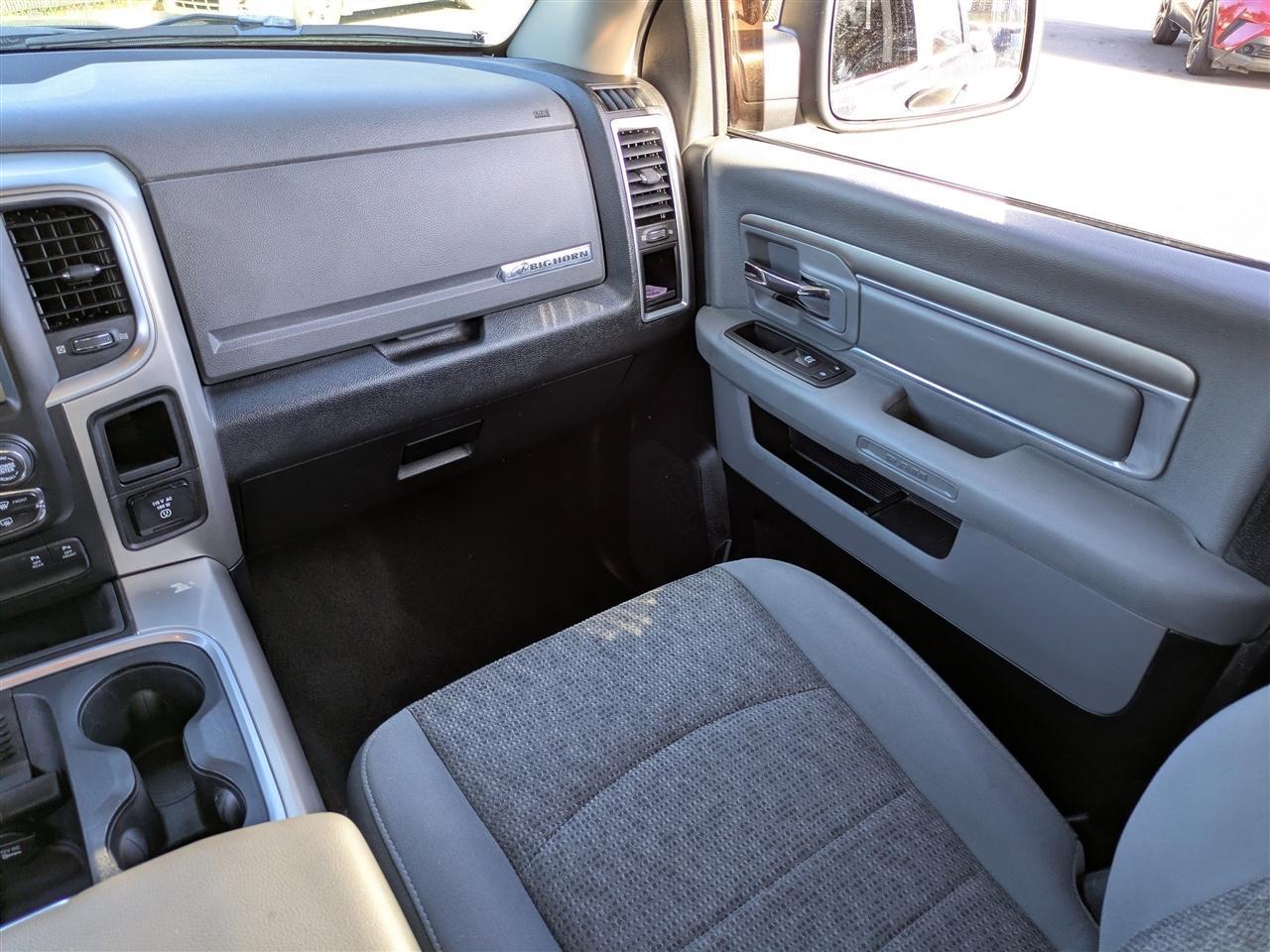 Ram 1500 - Thumbnail 17