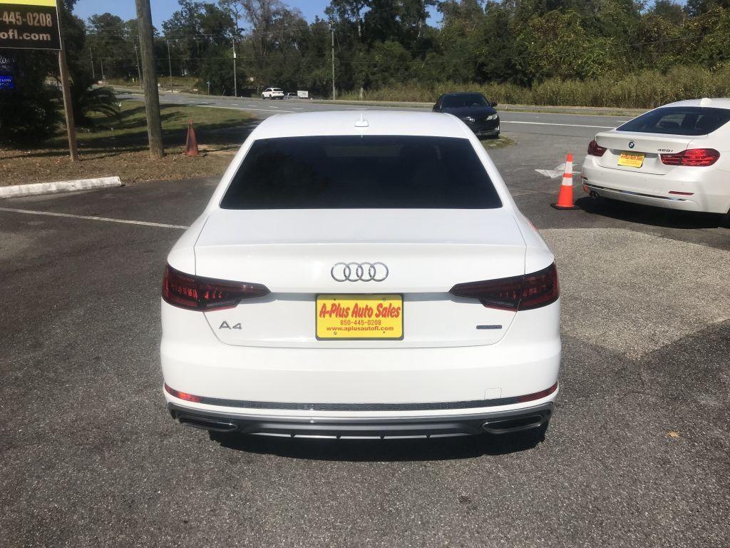 Audi A4Premium Plus 4D Sdn At Qtro 2.0T - Thumbnail 5