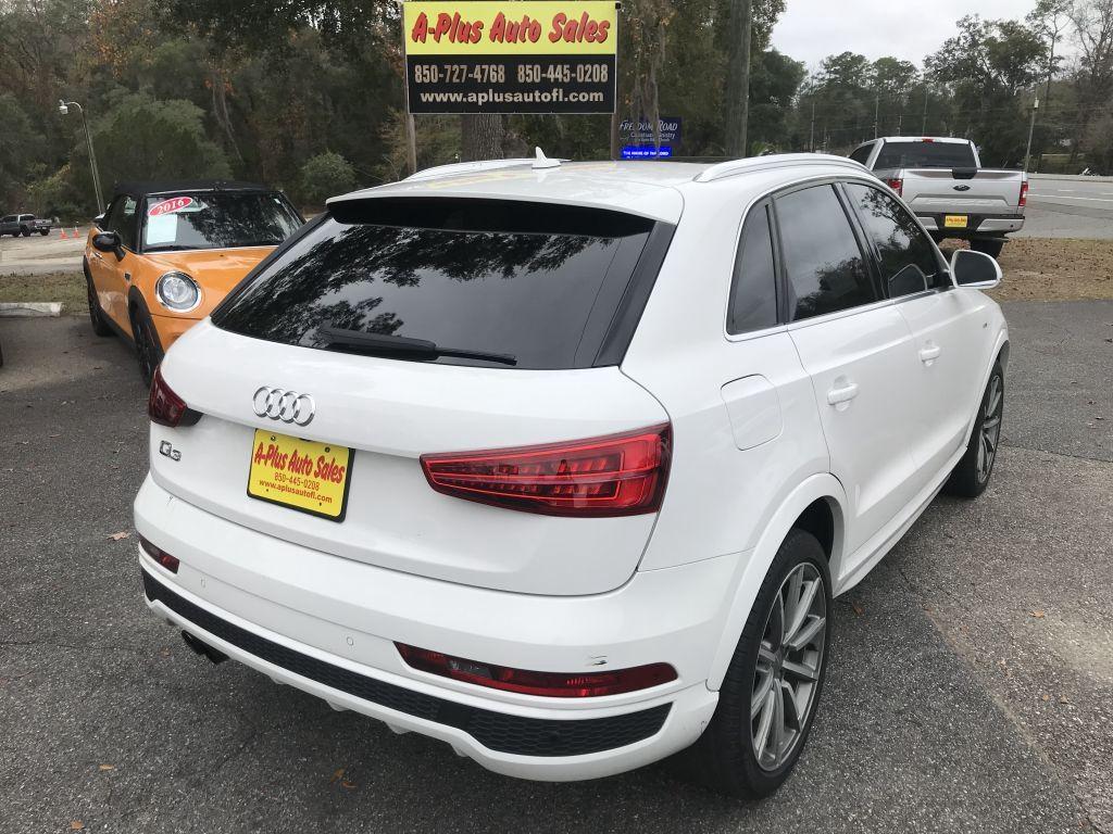 Audi Q3Sport Premium Plus 4D Suv 2.0T - Thumbnail 4