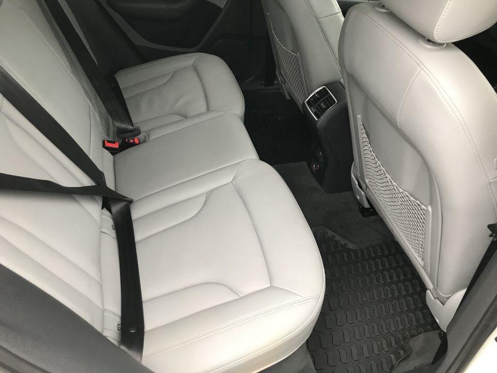 Audi Q3Sport Premium Plus 4D Suv 2.0T - Thumbnail 10