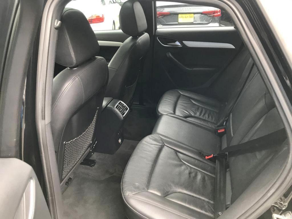 Audi Q3Premium 4D Suv 2.0T - Thumbnail 7