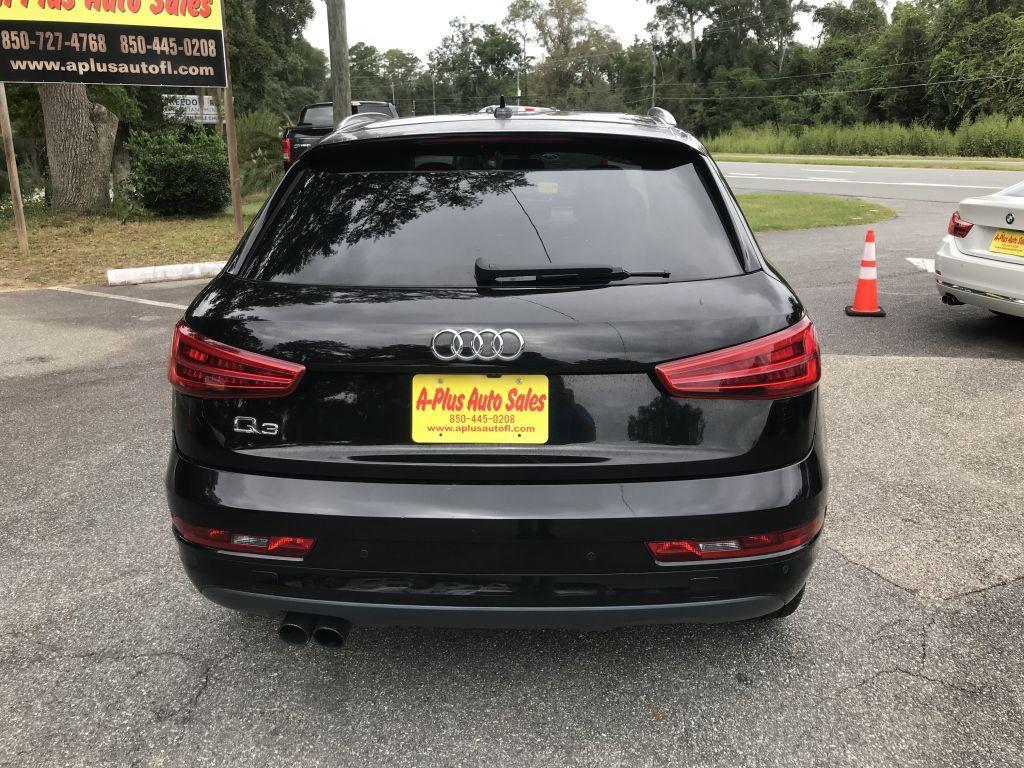 Audi Q3Premium 4D Suv 2.0T - Thumbnail 5