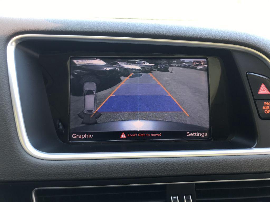 Audi Q5Premium Plus 4D 3.0T - Thumbnail 12