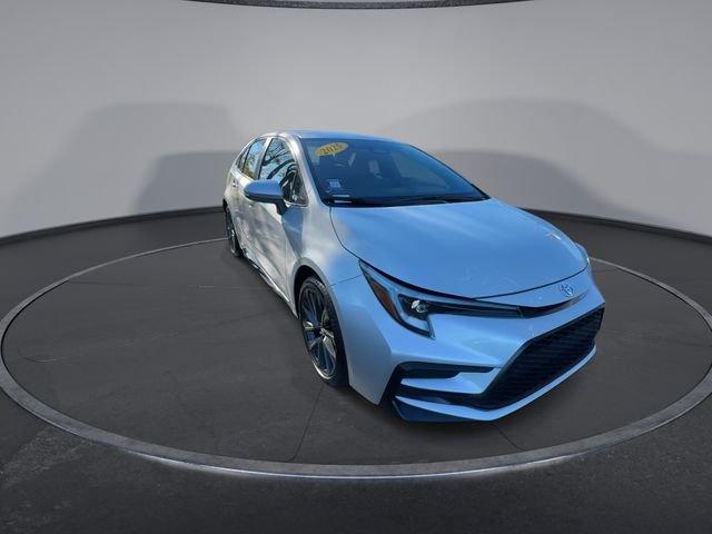 Toyota Corolla Se Fwd - Thumbnail 5