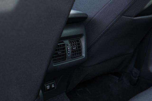 Toyota Camry Le Fwd - Thumbnail 12