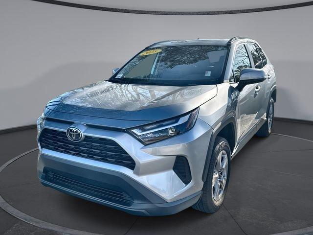 Toyota Rav4 Xle Fwd - Thumbnail 2