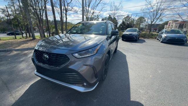 Toyota Highlander Xse Awd - Thumbnail 8