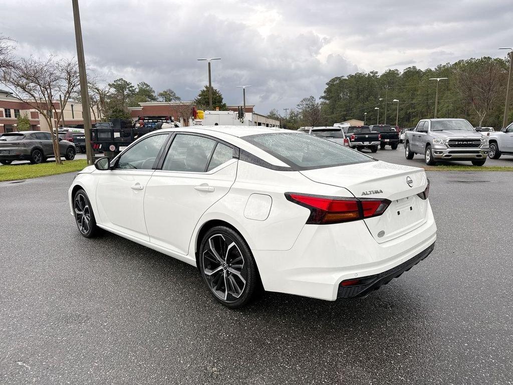 Nissan Altima 2.5 Sr - Thumbnail 6