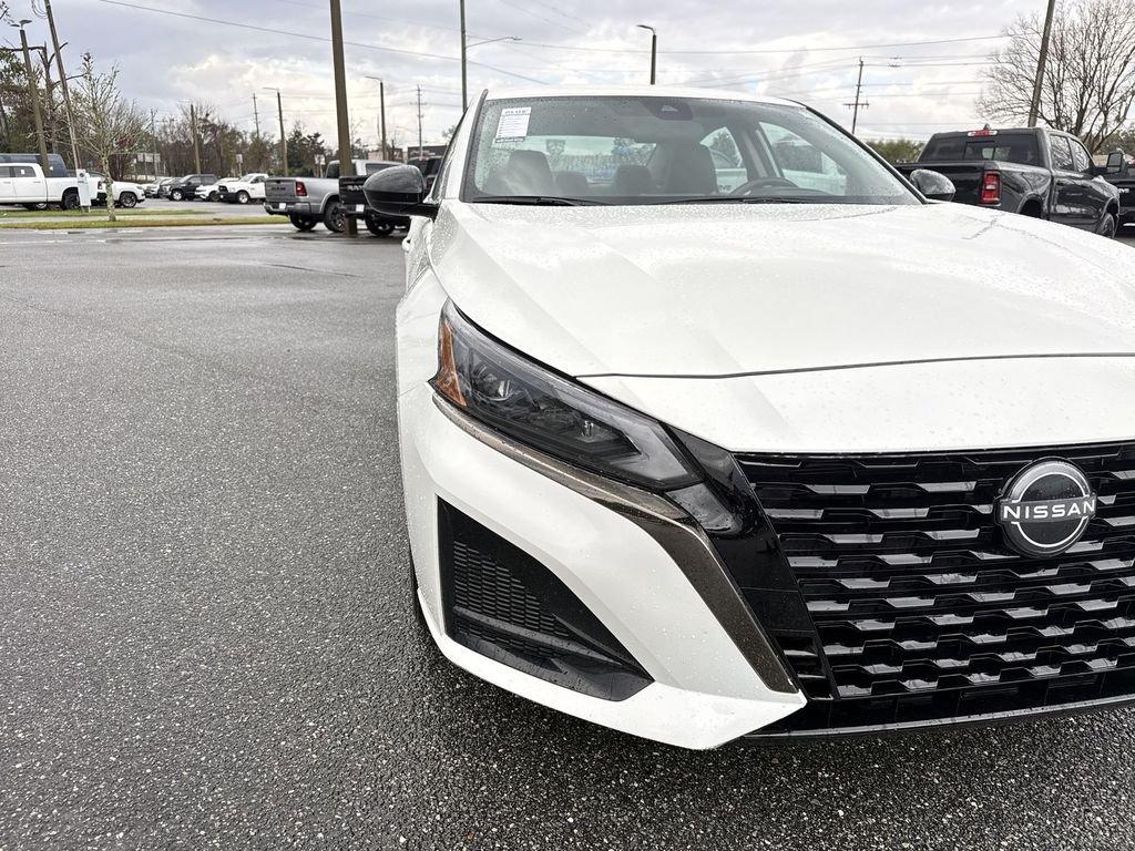 Nissan Altima 2.5 Sr - Thumbnail 10